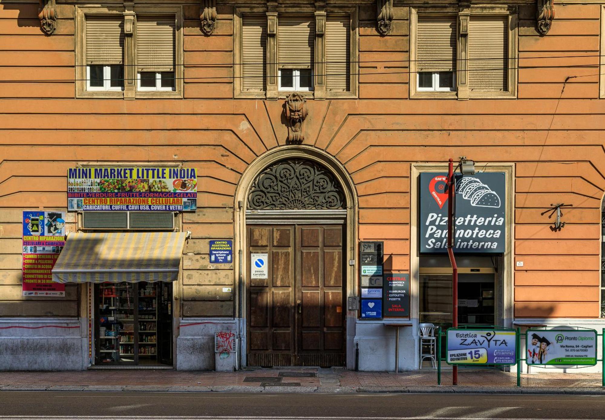 Onlyrooms V - Central & Train Station Cagliari Buitenkant foto